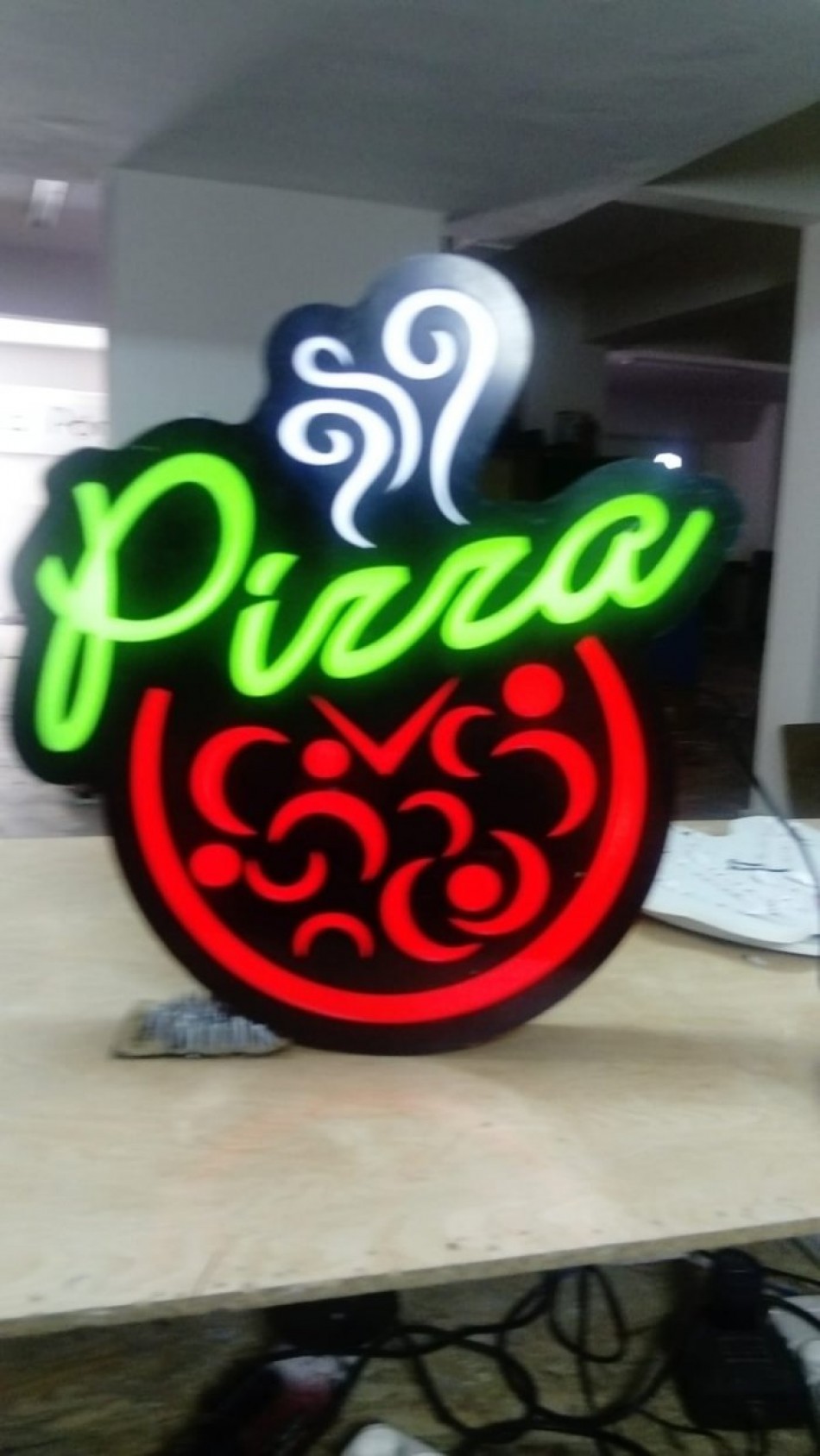 3dneontabelakutuharftabelaenucuzledtabeladeporeklampizza